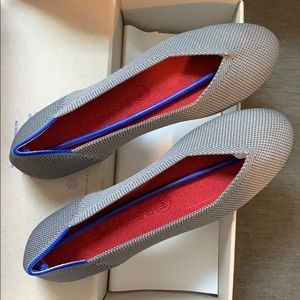 Rothy’s NIB charcoal flats